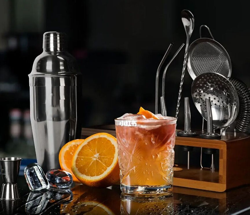 Cocktail Shaker Set